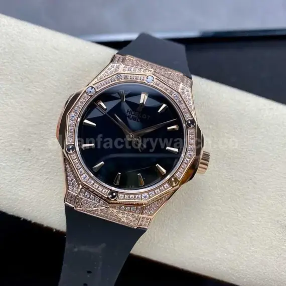HB Factory Hublot Classic Fusion 550.OS.1800.RX.1604.ORL19 40mm Diamond Rose Gold Black Rubber Strap Black Dial