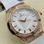 HB Factory Hublot Classic Fusion 550.OS.2200.RW.1604.ORL20 40mm Diamond Rose Gold White Rubber Strap White Dial