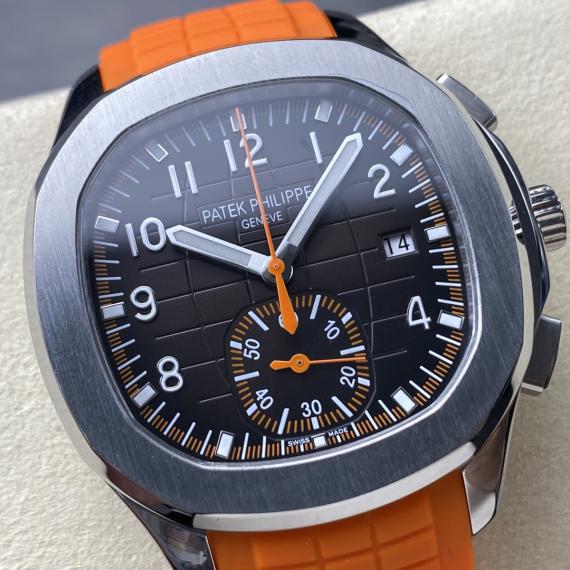 Patek Philippe Aquanaut - Stainless Steel Black Dial